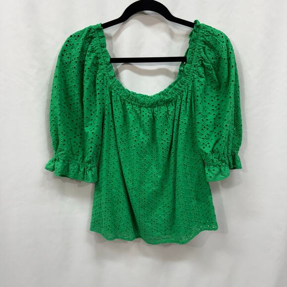 Pomander Place Tuckernuck Kelly Green Eyelet Off Shoulder Ruffle Top Medium - Picture 2 of 6